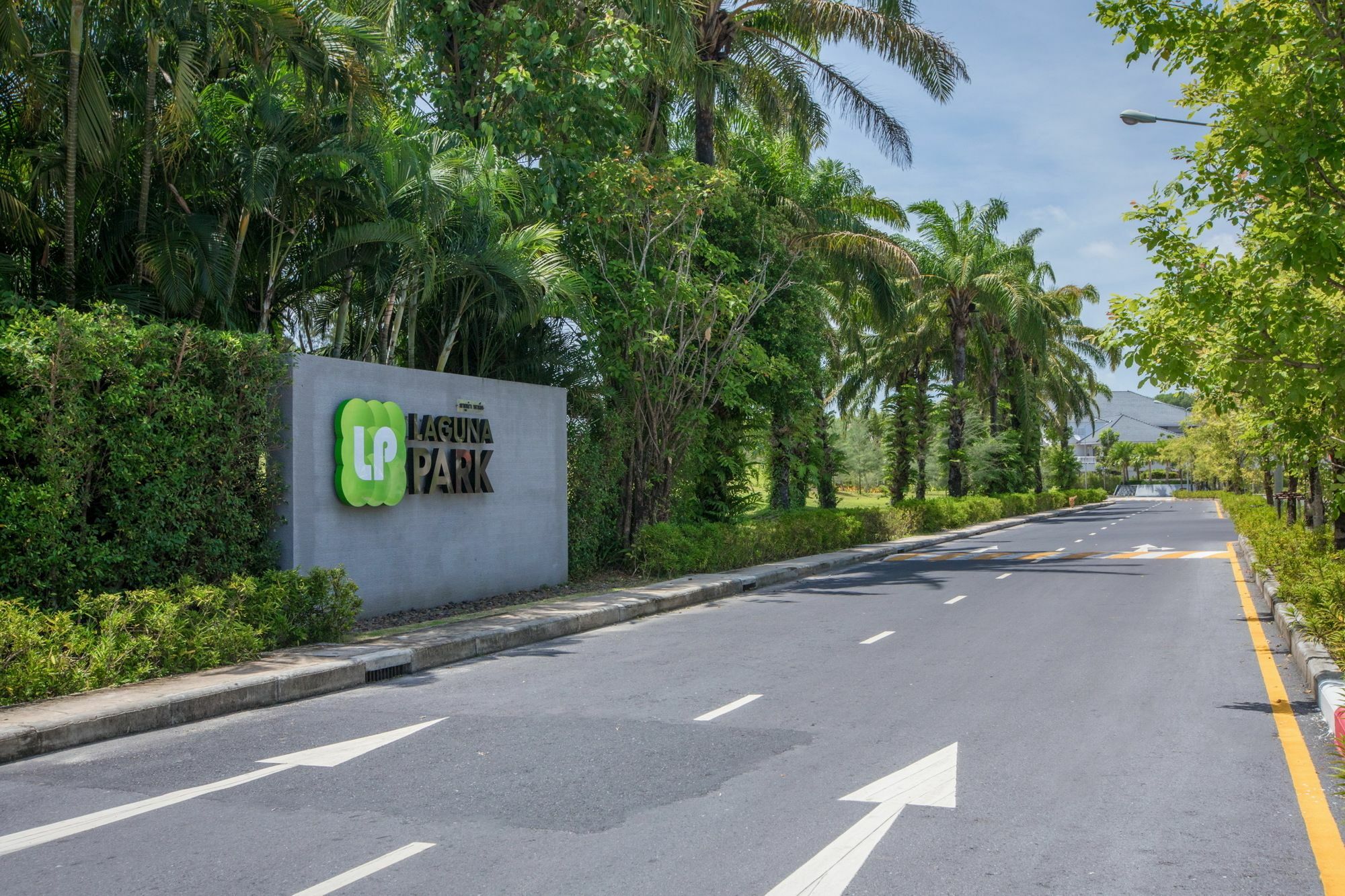 Laguna Townhome Bangtao Phuket Екстериор снимка
